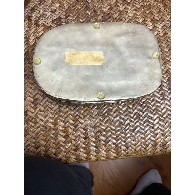 Contemporary Mid 19th Century Famille Rose Gorgeous Large Chinese Shard Box For Sale - Image 3 of 3