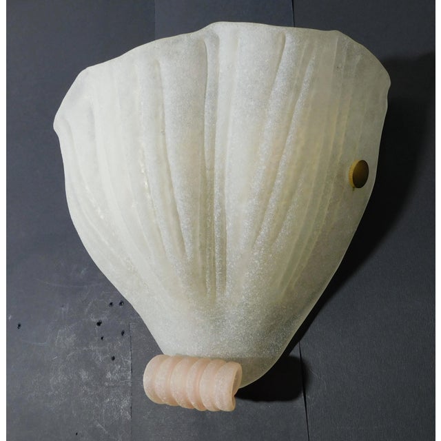 1960s Murano Shell Sconce With Pink Curl For Sale - Image 4 of 9