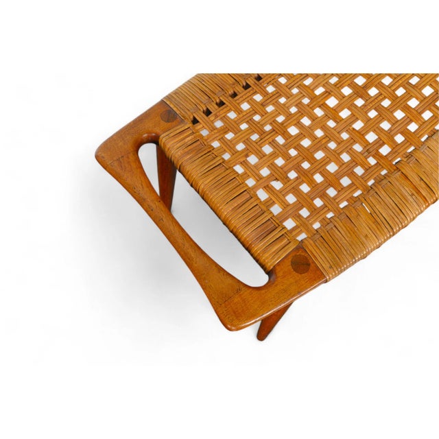 Brown Mid 20th Century Original Hans Wegner Jh-539 Stool in Teak + Cane For Sale - Image 8 of 8