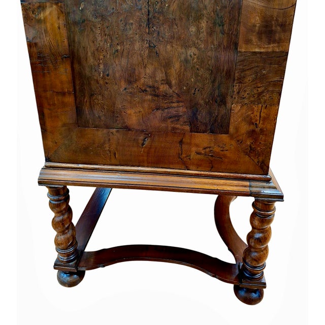 Chestnut 18th-Century English Burr Walnut Chest-on-Stand For Sale - Image 8 of 17