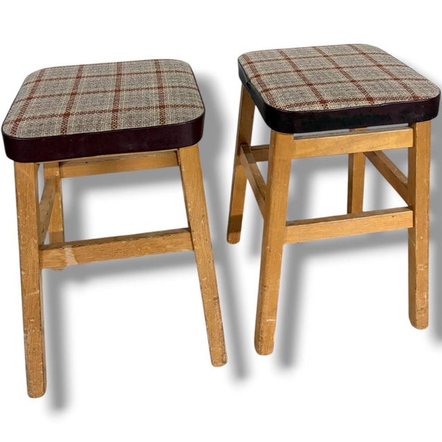 Mid-Century Stools in Oak with Tweed Upholstered Seats, Set of 2 For Sale - Image 4 of 9