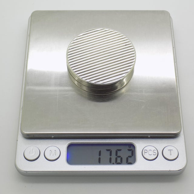 Silver Vintage Italian Handmade Genuine Silver Round Pill Snuff Trinket Box, Made in Alessandri (Al, Italy) For Sale - Image 8 of 10