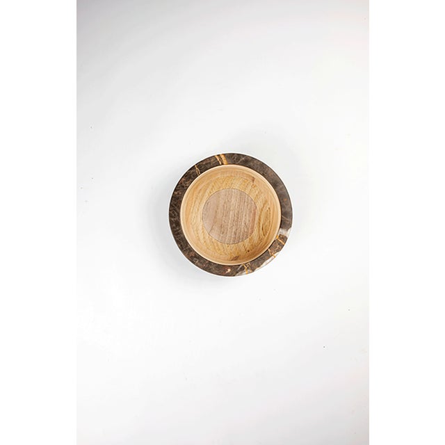 A collection of containers that revisits the stratification of time in search of human history; we are at the beginning of...