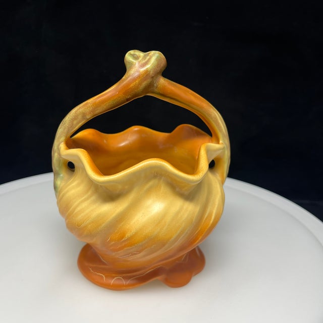 Art Nouveau Vintage Weller Pottery Cameo With White Rose Planter Bowl With Handle For Sale - Image 3 of 9