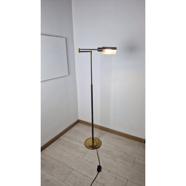 Mid-Century Modern Telescopic Floor Lamp for Reading in Brass, 1960s For Sale - Image 3 of 12