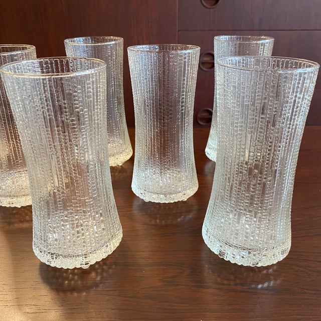 Tapio Wirkkala Mid 20th Century Mid-Century Iittala "Ultima Thule" Drinking Glasses by Tapio Wirkkala - Set of 8 For Sale - Image 4 of 14