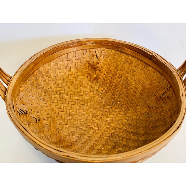 Vintage 1960s Handled Round Wicker Basket For Sale In Boston - Image 6 of 7