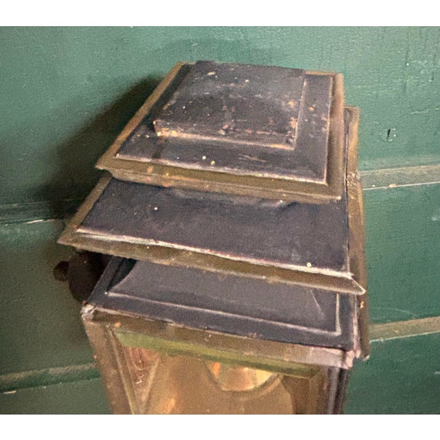 Mid 19th Century Carriage Brass Outdoor Lanterns - a Pair For Sale In Philadelphia - Image 6 of 9