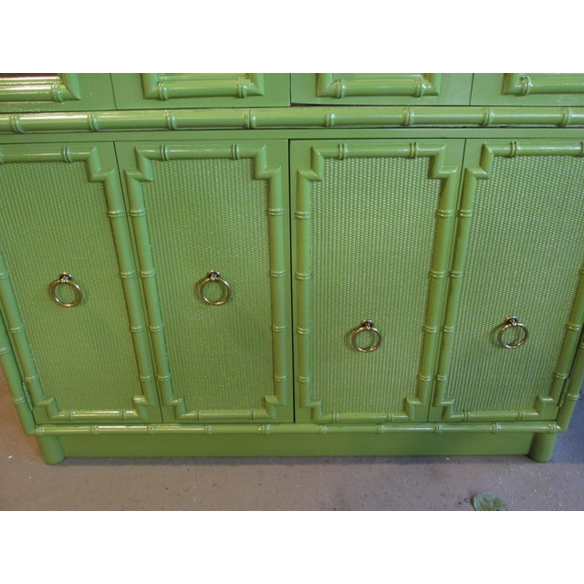 Wood Vintage Drexel Painted Hollywood Regency /Chinoiserie Style China Cabinet For Sale - Image 7 of 14