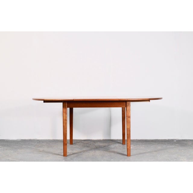 A few marks on the table (pictured)