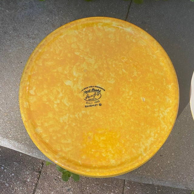 Canary Yellow 1960s Stangl Yellow Spongeware Pottery Covered Casserole - 1.5 Q For Sale - Image 8 of 8