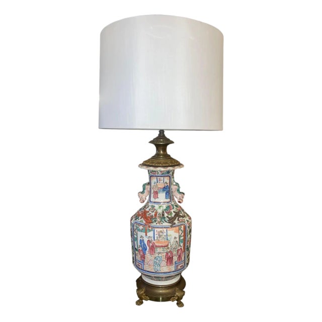19th Century Chinese Famille Rose Porcelain & Bronze Table Lamp For Sale