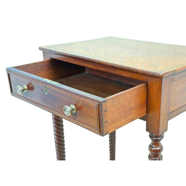 Hollywood Regency Regency Mahogany Occasional Lamp Table with Drawer, 1820s For Sale - Image 3 of 11