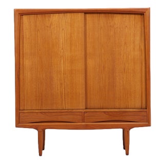 Vintage Teak Cabinet with 2 Doors by Axel Christensen for Aco Møbler For Sale