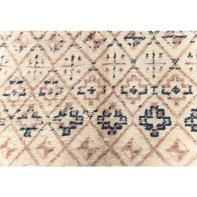 Doris Leslie Blau Vintage Moroccan Berber Rug For Sale In New York - Image 6 of 9