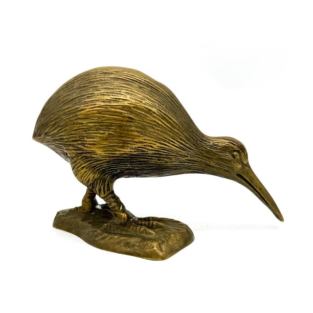 Late 20th Century Vintage Brass Kiwi Bird Figurine – New Zealand – Hollywood Regency / British Colonial For Sale - Image 5 of 10