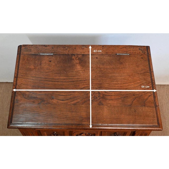 Small Renaissance Oak Chest, Early 1900s For Sale - Image 14 of 18