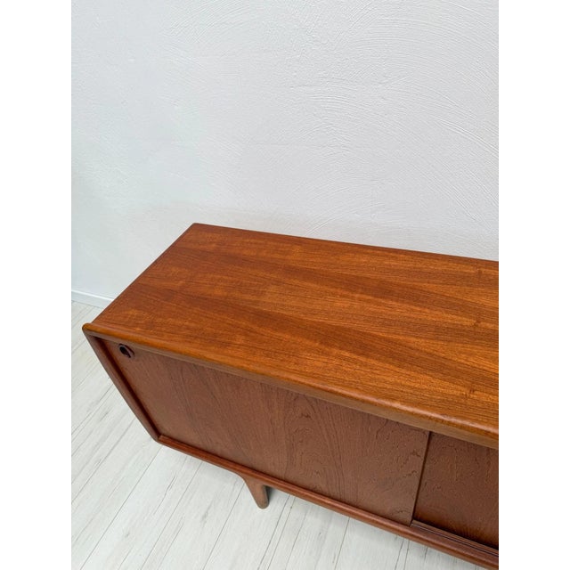 Large Vintage Danish Teak Sideboard by H.P. Hansen, 1960s For Sale - Image 16 of 17