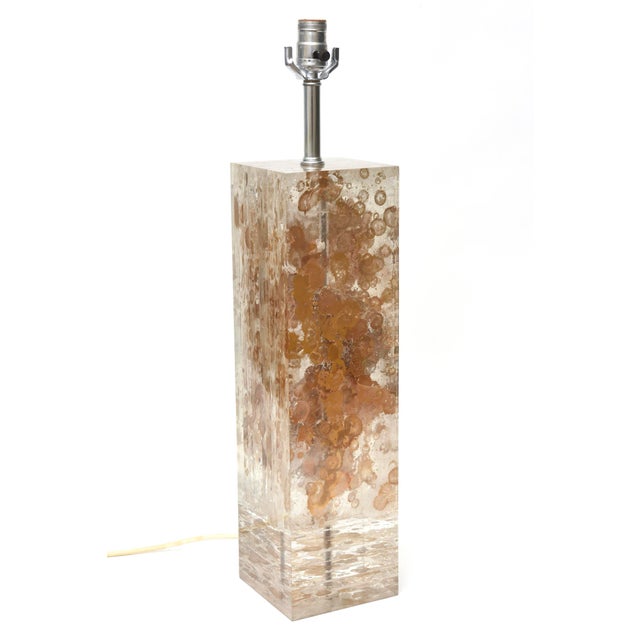 Modern 1970's Vintage French Lucite Column Table Lamp With Copper and Gold Leaf by Romeo Paris For Sale - Image 3 of 10
