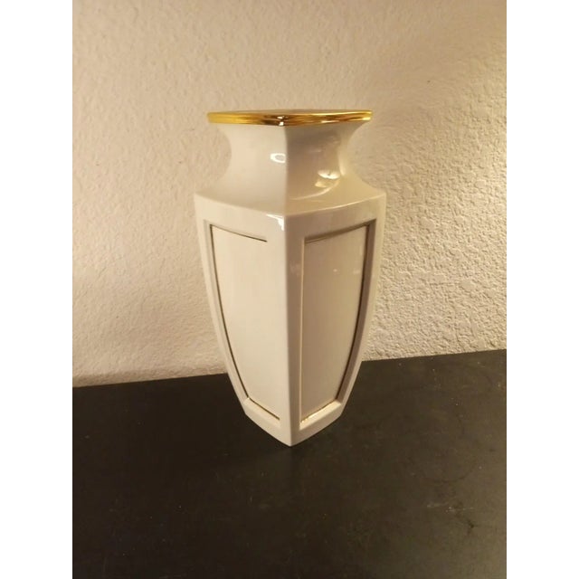 EXQUISITE Lenox USA Greek Solitaire ETERNAL 9" Vase. This exquisite Lenox USA Greek Solitaire Eternal 9" vase is the...