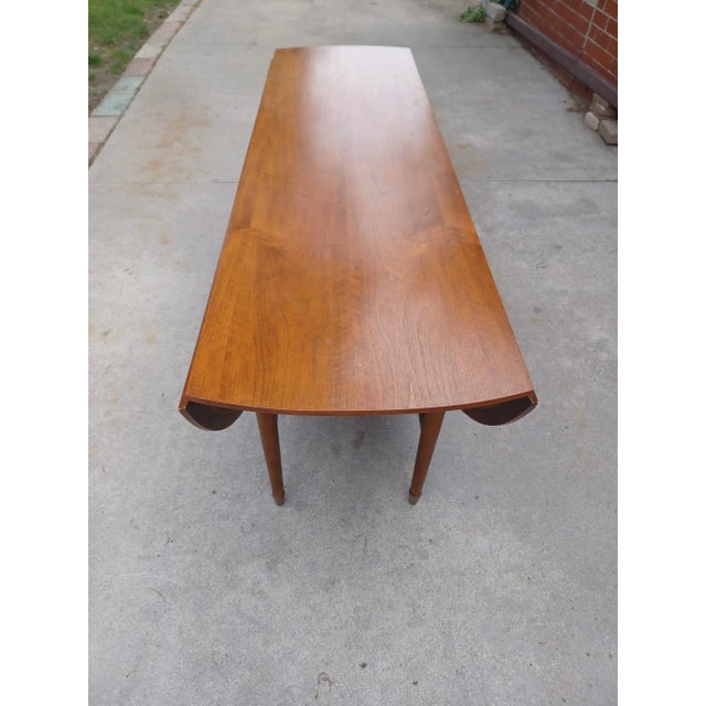 Dunbar Furniture Mid Century Modern Oval Drop Leaf Gateleg Dining Table For Sale - Image 4 of 13