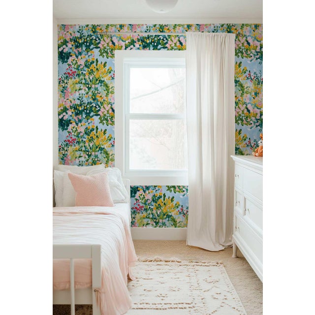 Wild Flower Hour Grasscloth Wallpaper by House Party | 8 Yards For Sale In Charlotte - Image 6 of 9