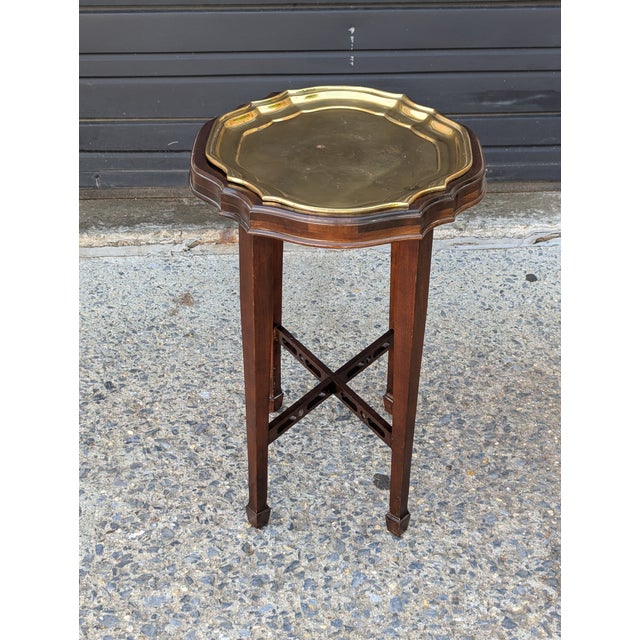 Mid 20th Century Vintage Ethan Allen Regency-Style Drinks Table With Brass Tray and Mahogany Finish For Sale - Image 5 of 11