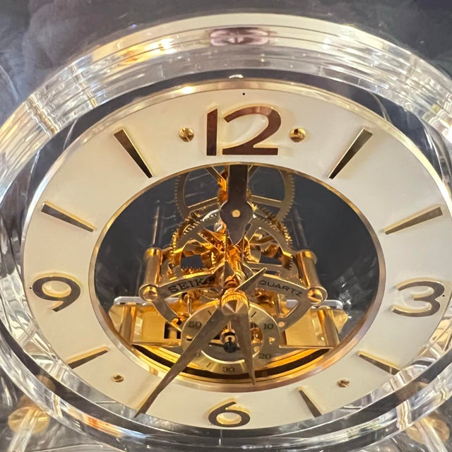 Gold Seiko Lucite Skeleton Mantel Clock in Gold – Model Qaw105g For Sale - Image 8 of 12