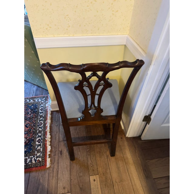Antique English Mahogany Dining Table & 14 Chairs, Expands to Seat 14 For Sale - Image 10 of 18