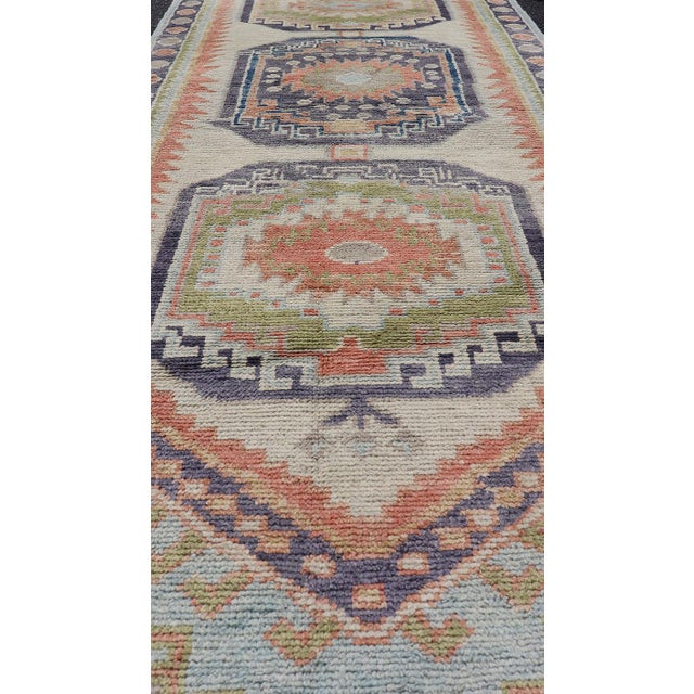 Tribal Turkish Hand Knotted Oushak Runner With Medallion Design With Multicolor 2'11 X 9'8 For Sale - Image 3 of 11