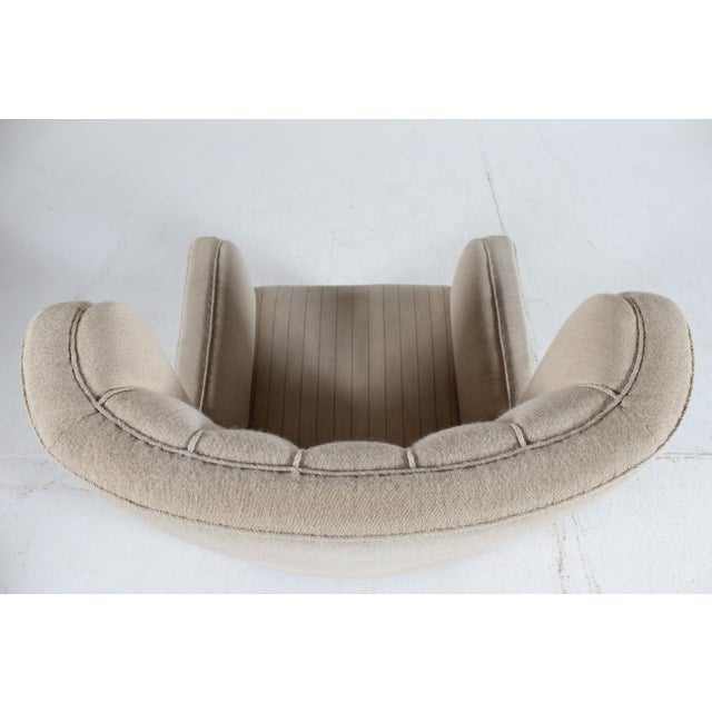 Brown Large Danish Art Deco Wool Lounge Chair in the style of Fritz Hansen, 1930s For Sale - Image 8 of 12