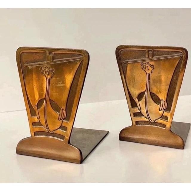 Vintage Viking Ship Bookends in Brass-Toned Metal, Set of 2 For Sale - Image 4 of 8