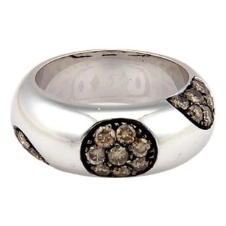 Mid 20th Century Koesia Champagne Diamond 18k White Gold Dome Band Ring - Size 6.5 For Sale