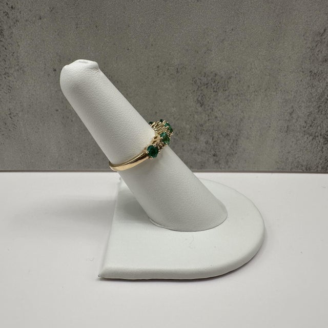 Emerald Diamond Ring 10kt Yellow Gold Five Stone Size 6 New For Sale - Image 4 of 6