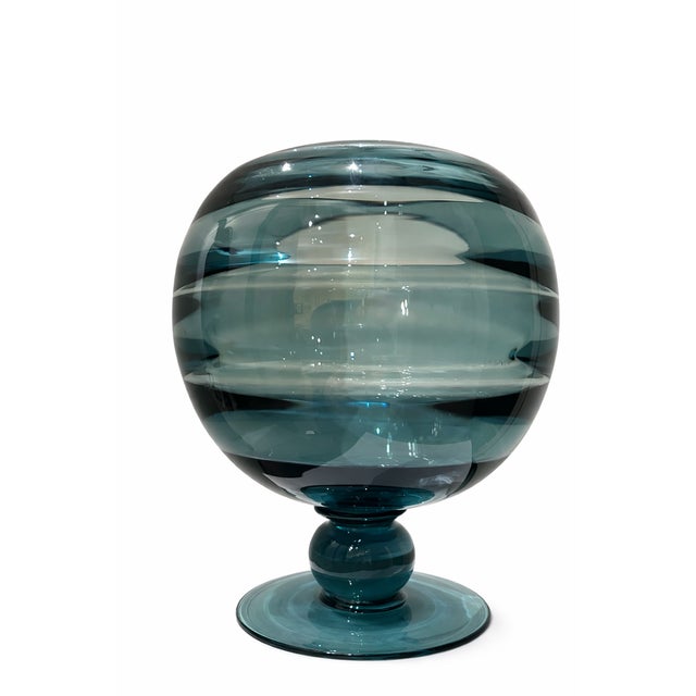 Mid-Century Swedish Art Glass Pedestal Vase by Elis Bergh for Kosta Boda, 1960s For Sale - Image 4 of 5