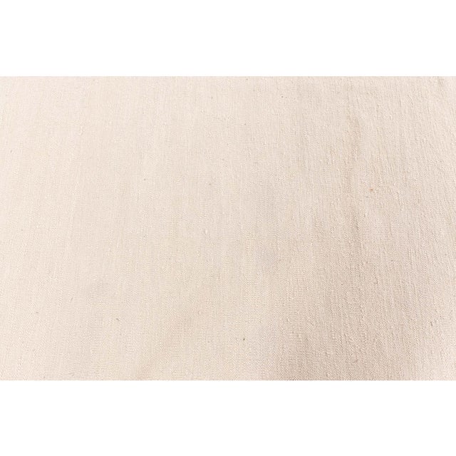 Contemporary Beige Flat Weave Rug by Doris Leslie Blau Size: 11'6" × 15'4" (350 × 467 cm) This modern flat-weave rug...