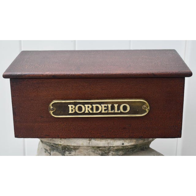 Antique Mahogany Box W/Textured Alligator Finish and Brass Plaque For Sale In Philadelphia - Image 6 of 12