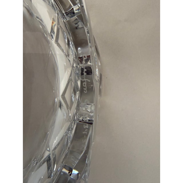 Orrefors Orrefors Medium Bowl, 'Sofiero,' by Gunnar Cyren For Sale - Image 4 of 4