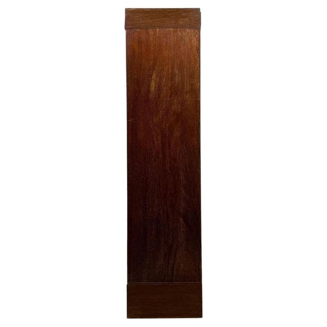 2000 - 2009 Antique Early 20th Century Mahogany Bookcase in the style of Globe-Wernicke For Sale - Image 5 of 11