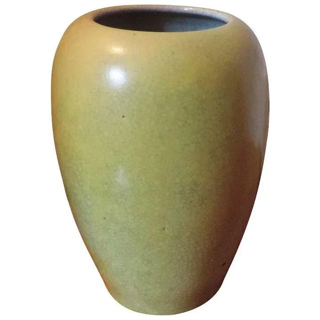 Chinese Porcelain Monochrome Yellow Crackle Glaze Vase For Sale - Image 11 of 11