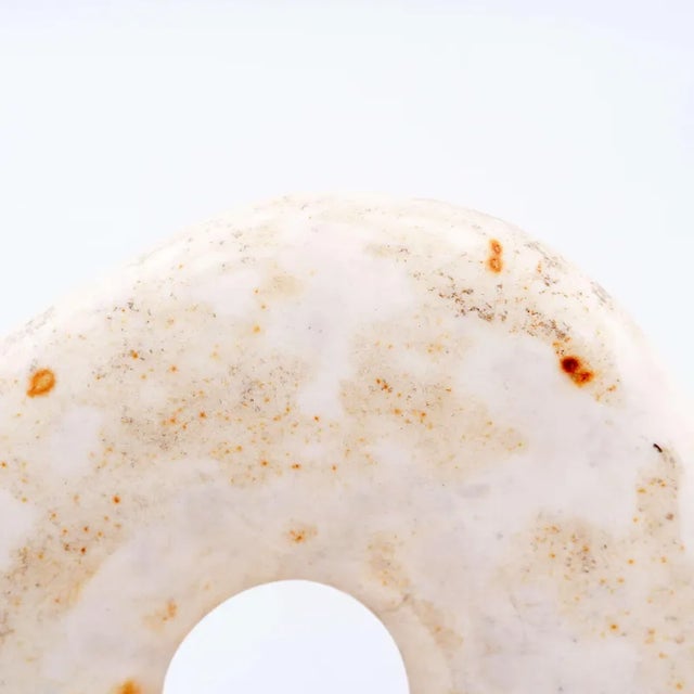 Wamayuwa Boiken Coin in Hand-Carved Shell Mounted on a Black Metal Stand For Sale - Image 9 of 13