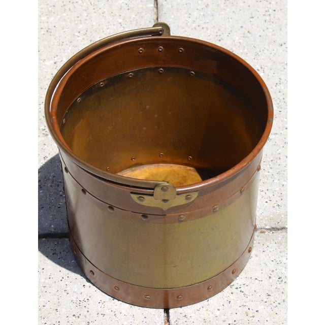 Antique English Copper & Brass Coal Bucket c.1890–1920 | Victorian Arts & Crafts Fireplace Log Holder, Rustic Planter, Decorative Storage For Sale - Image 9 of 14
