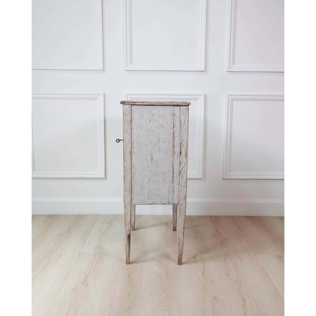 Off-white Swedish 18th Century Gustavian Nightstand For Sale - Image 8 of 10
