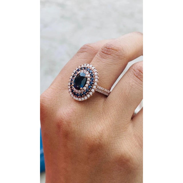 2.57ct Blue Sapphire and Diamond Cocktail Ring in 14k Rose Gold Size 7 For Sale - Image 4 of 12