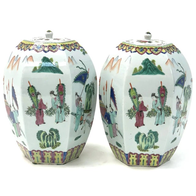 Mid 20th Century Pair of Vintage 20th Century Chinese Porcelain Hexagonal Ginger Jars With Lids For Sale - Image 5 of 8