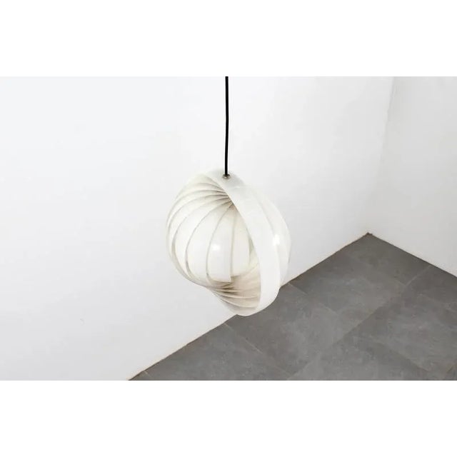 Moon Suspension Lamp in Acrylic by V. Panton for L. Poulsen, 1960s For Sale - Image 17 of 18