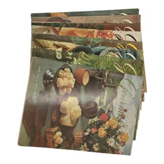 1961 Vintage Gourmet Magazines - Set of 8 For Sale