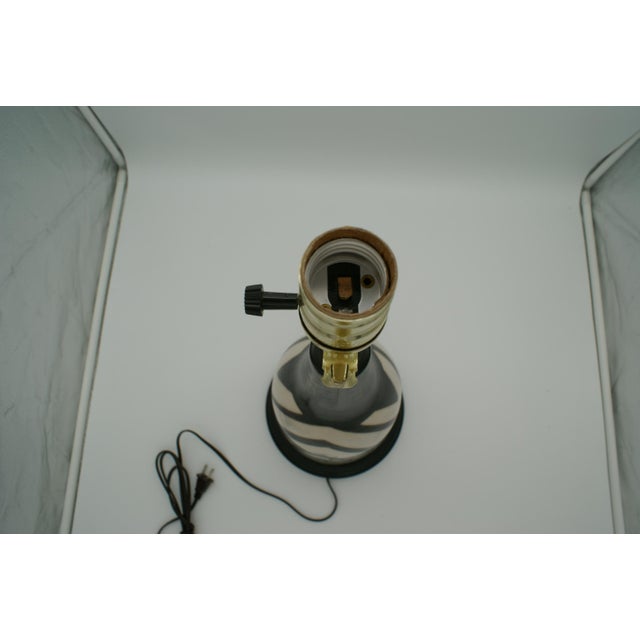 Late 20th Century Black & Ivory Geometric Chulucanas Pottery Lamp For Sale In Wichita - Image 6 of 8