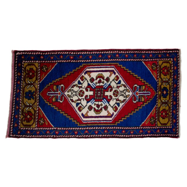 1970s 1970s Hand Knotted Small Turkish Rug Mini Rug Mat, Floor Decor - 1'10" X 3'5" For Sale - Image 5 of 14