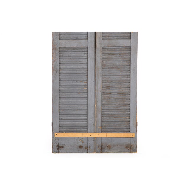 Pair of Weathered Gray-Painted Arched Dome Louvered Doors, 19th Century For Sale - Image 13 of 17